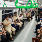 Prabowo Ungkap Masa Mudanya ‘Anker’: Transportasi Umum Penting bagi Kehidupan Modern