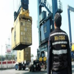 Amalia Adininggar Sebut Ekspor Nonmigas Tumbuh Signifikan, Dorong Ekonomi Indonesia 2025