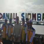 Menteri PU Dody Hanggodo Tinjau Revitalisasi Danau Siombak, Tanggul Penahan Banjir Dilanjutkan 2026